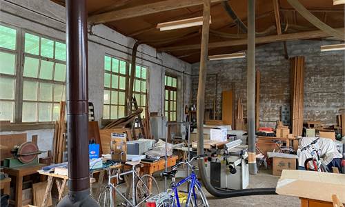 VENDESI LABORATORIO con ABITAZIONE INDIPENDENTI